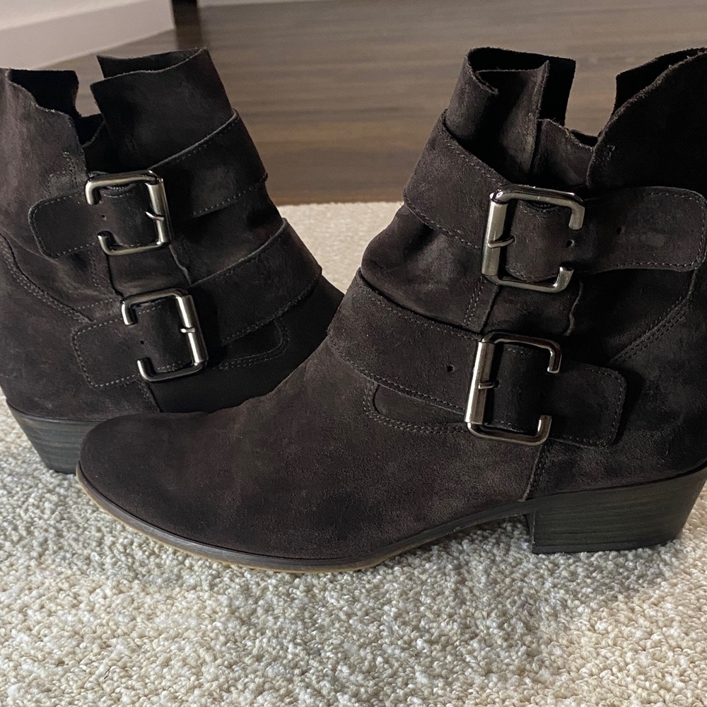 Paul Green Dark Brown Ankle Boots with Double Buckles measures 27.5 centimeters - Picture 6 of 16